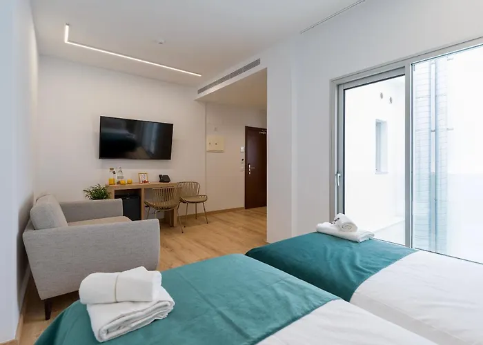 Emete & Coworking By Airnest Ξενοδοχείο 3*