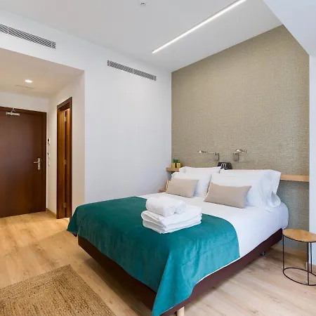 Отель Emete & Coworking By Airnest