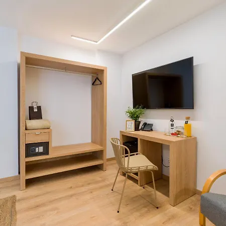 Emete & Coworking By Airnest Отель