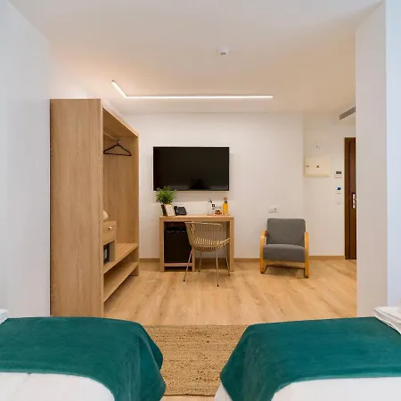 Отель Emete & Coworking By Airnest