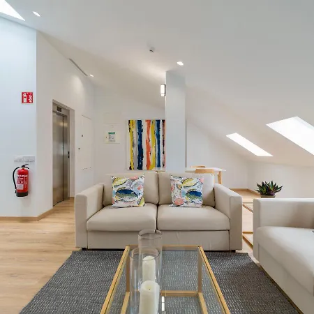 Emete & Coworking By Airnest Отель 3*
