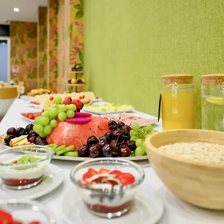 فندق Emete & Coworking By Airnest 3*