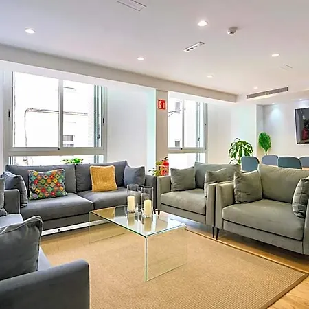 Emete & Coworking By Airnest 3*