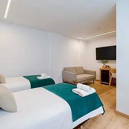 Emete & Coworking By Airnest Hotell