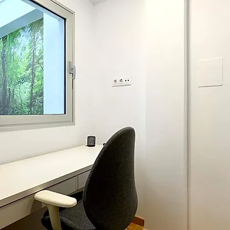 Hotell Emete & Coworking By Airnest 3*