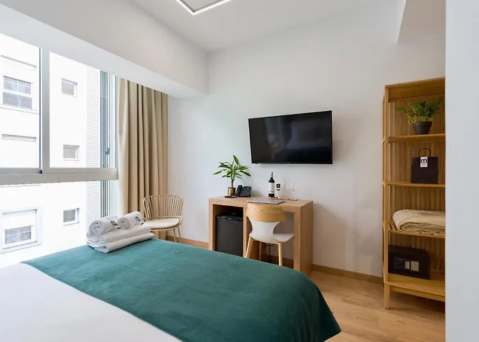 Emete & Coworking By Airnest Hotel