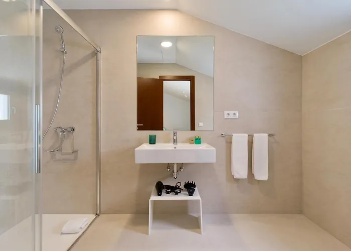 Emete & Coworking By Airnest Hotel 3*