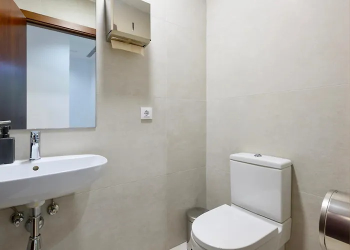 Emete & Coworking By Airnest Hotel