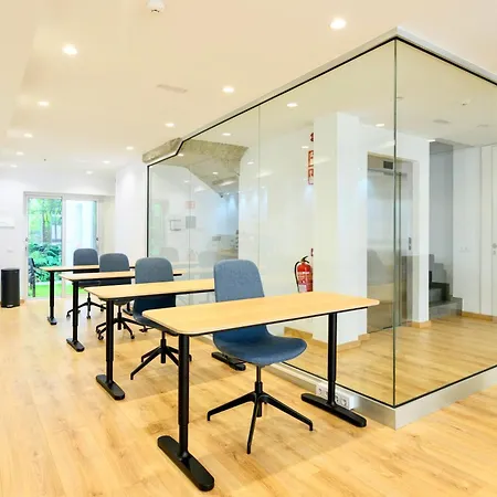 Emete & Coworking By Airnest Hotel 3*